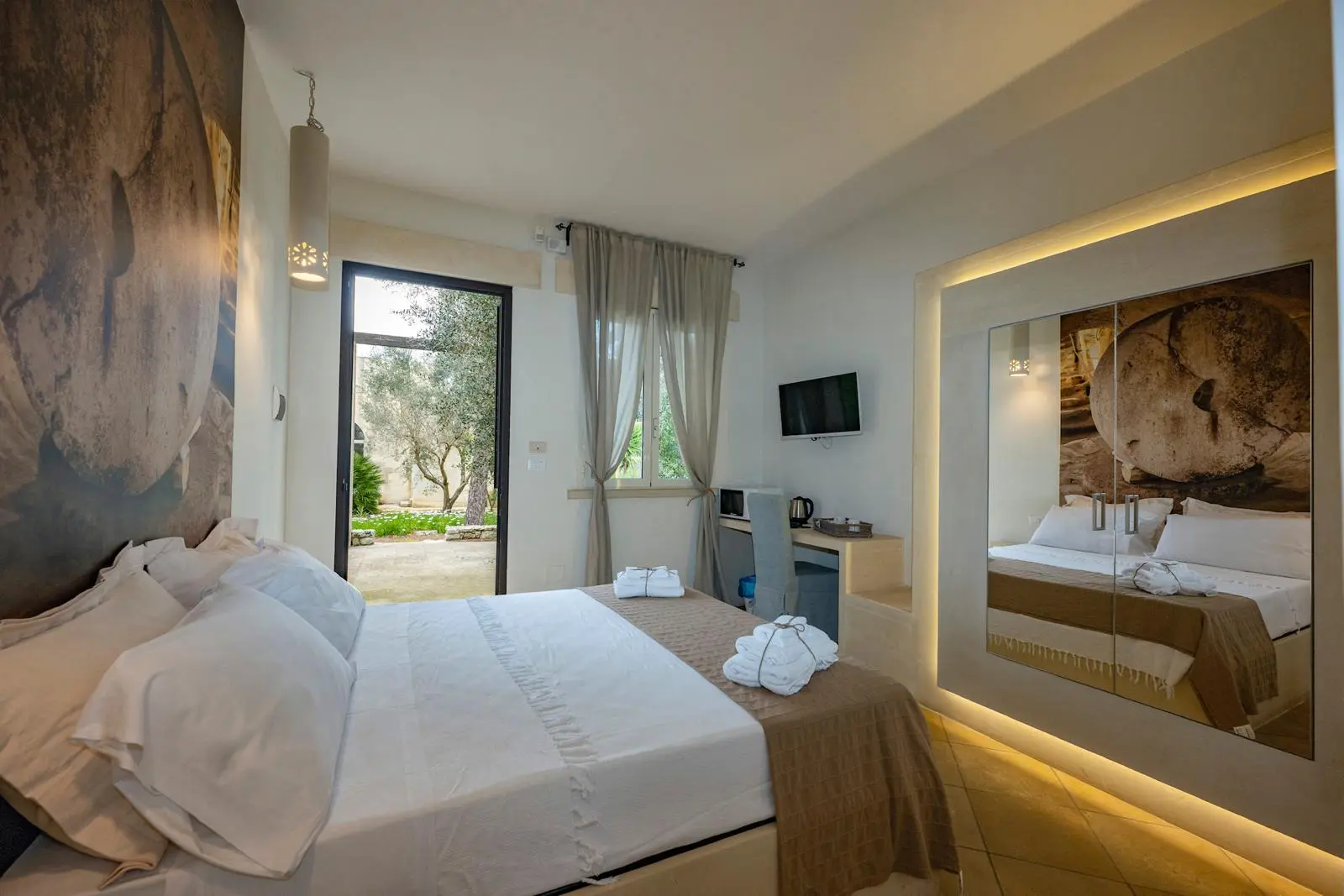EOS Stays: gestione di ville e masserie in Salento